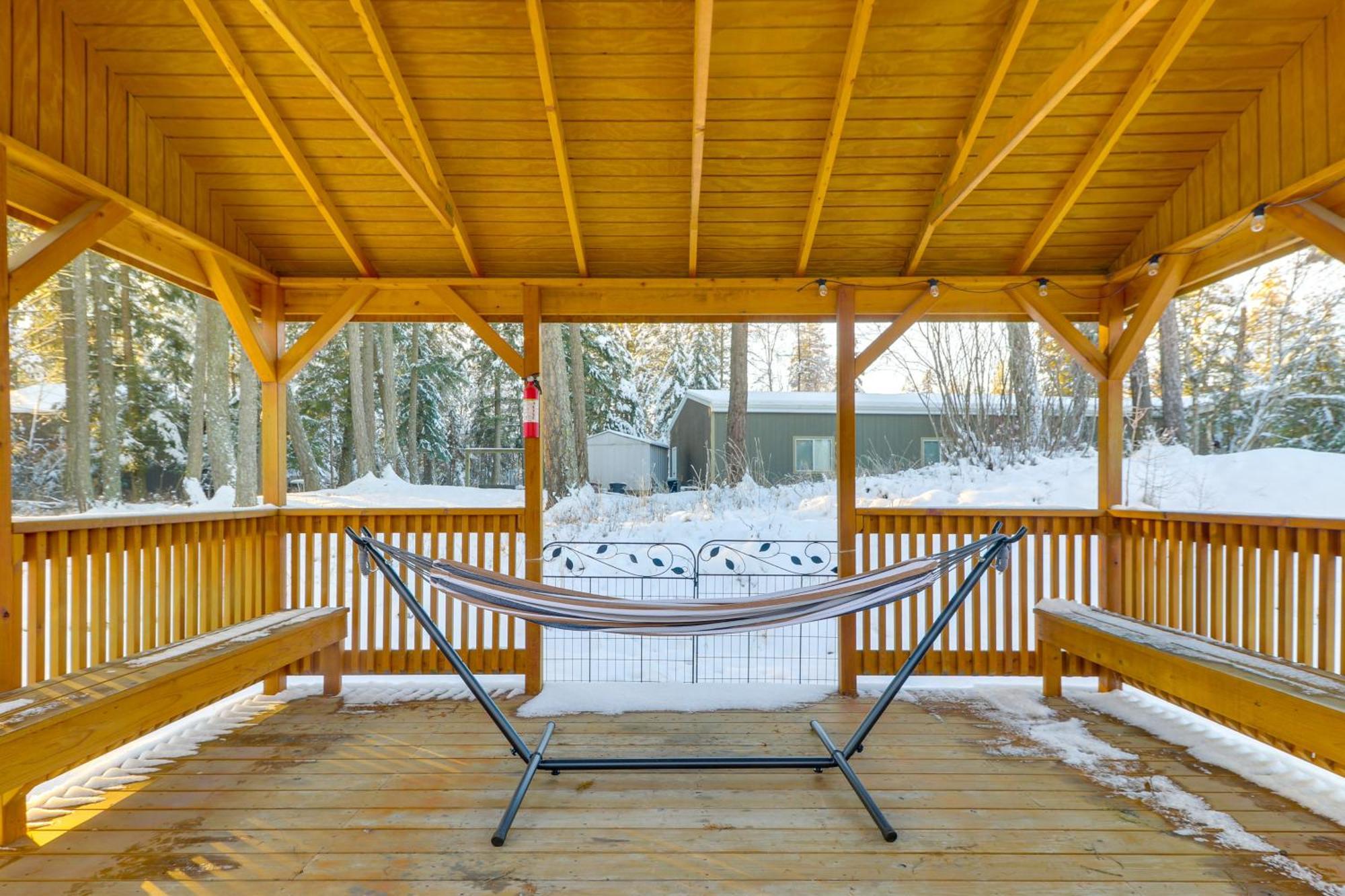 Columbia Falls Private Retreat Pool Table And Deck! Εξωτερικό φωτογραφία